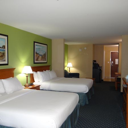 Holiday Inn Express Hotel & Suites Salisbury - Delmar By Ihg מראה חיצוני תמונה