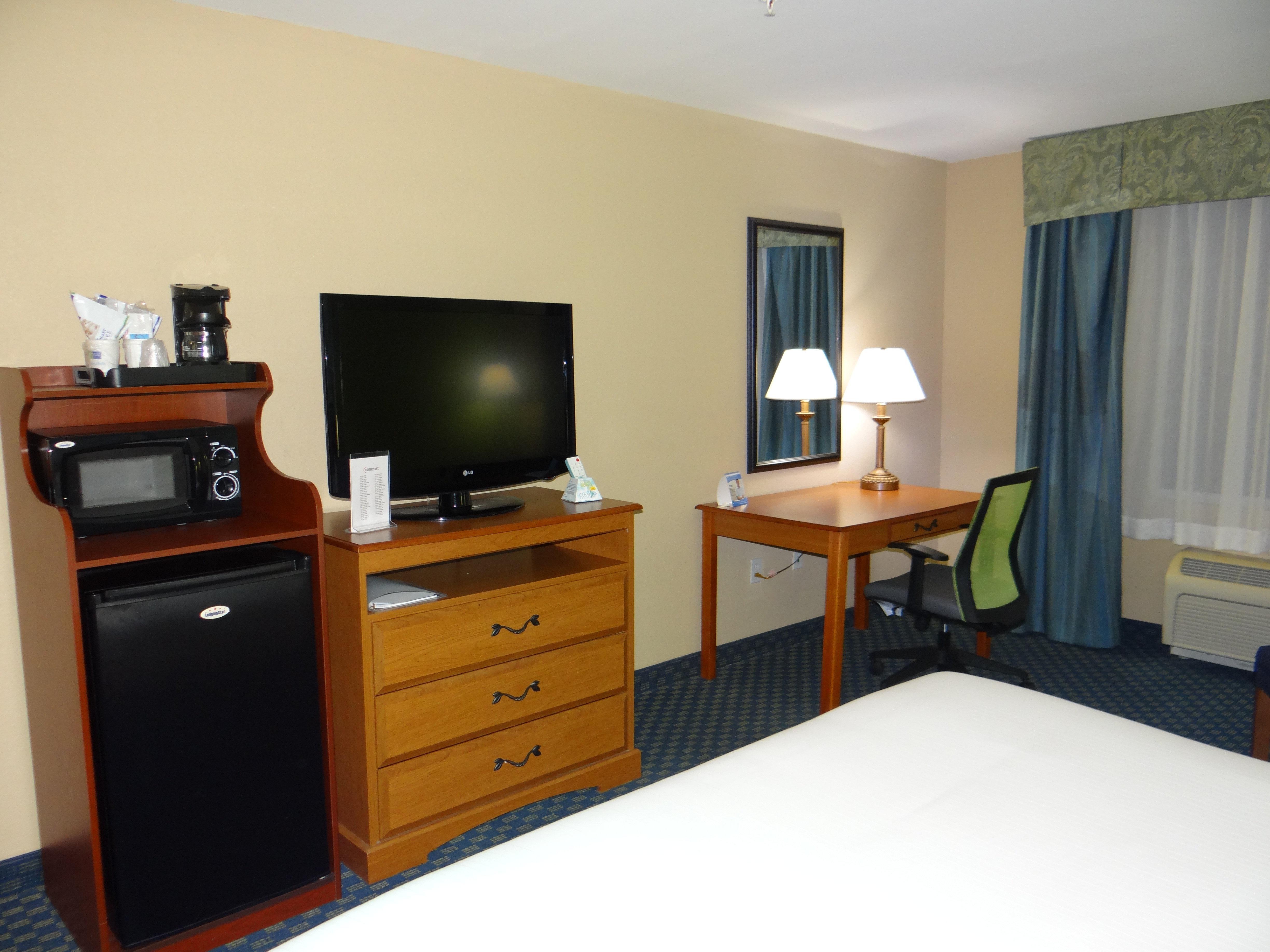 Holiday Inn Express Hotel & Suites Salisbury - Delmar By Ihg מראה חיצוני תמונה