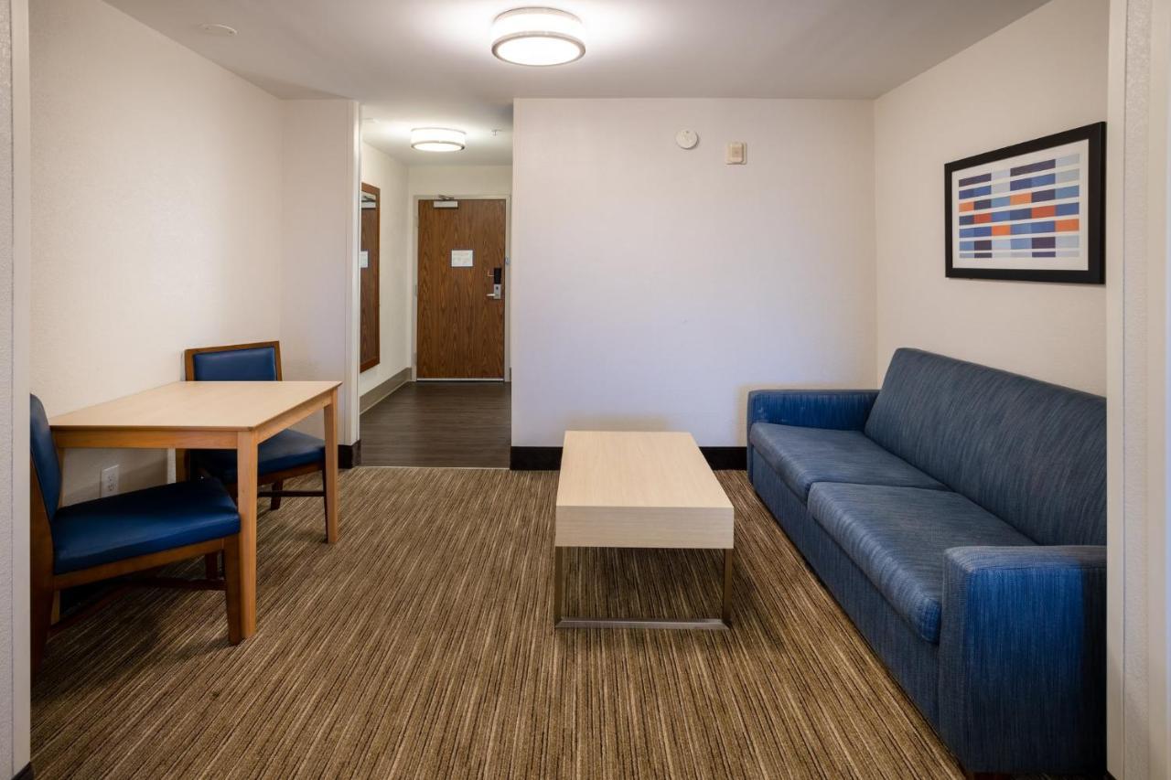 Holiday Inn Express Hotel & Suites Salisbury - Delmar By Ihg מראה חיצוני תמונה