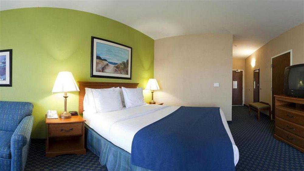 Holiday Inn Express Hotel & Suites Salisbury - Delmar By Ihg מראה חיצוני תמונה